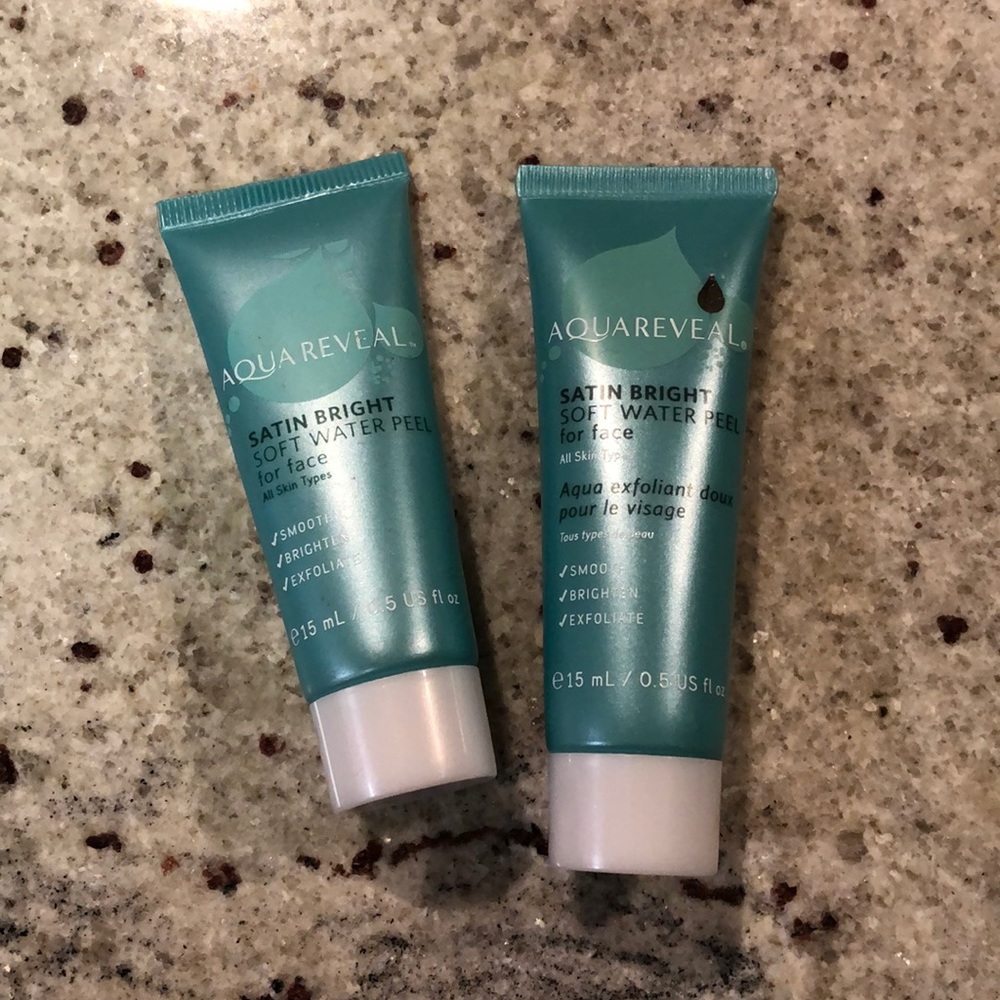 Aqua reveal satin bright soft water peel (2)